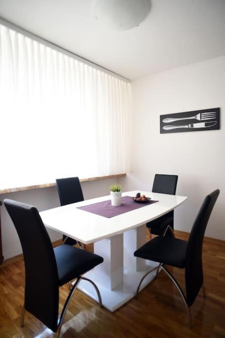 Apartment Check In Zagreb Maksimir-Free Parking Dış mekan fotoğraf